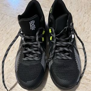 Youth size 7 Kyree Irving basketball sneakers. Worn 1 or 2 times.